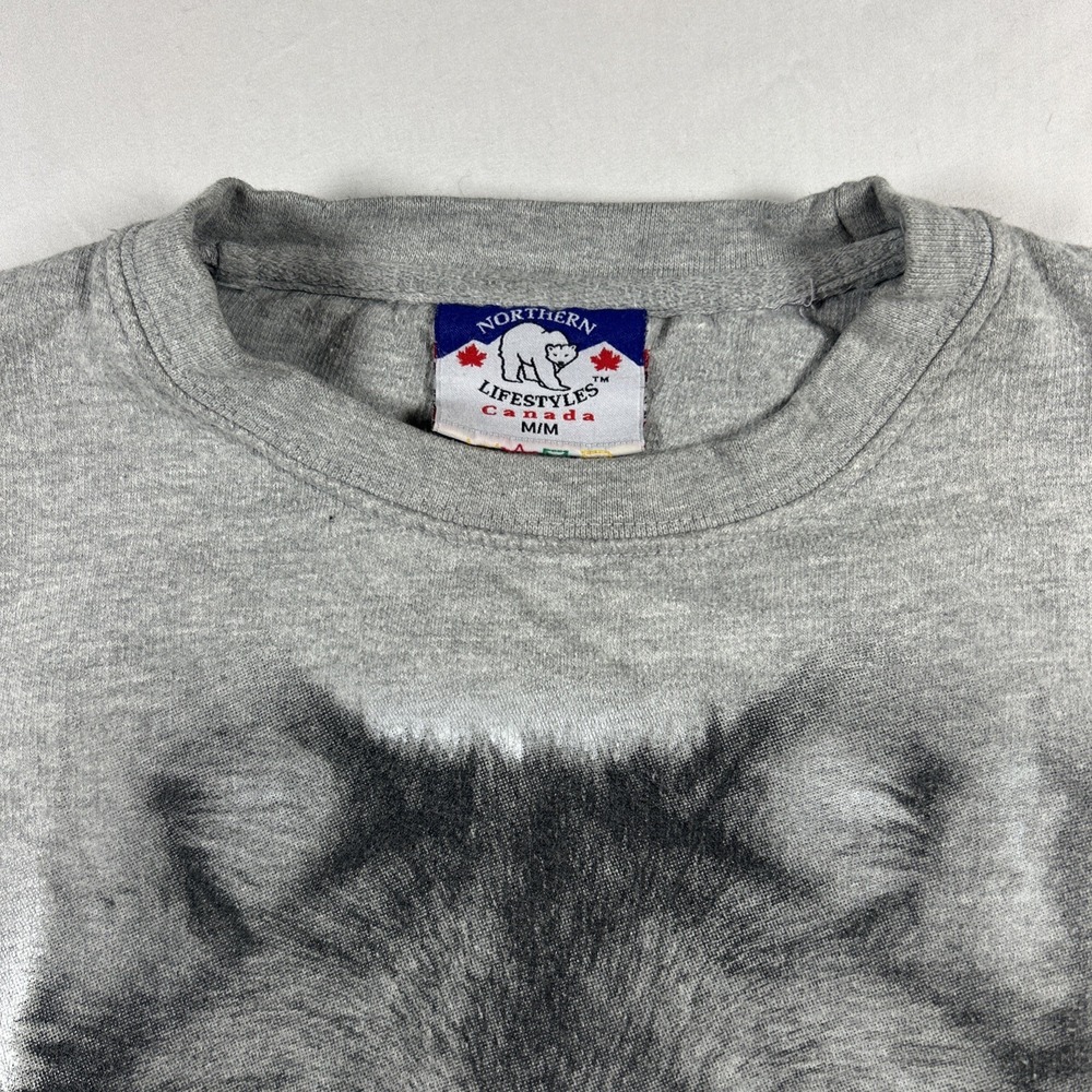 Vintage 90s Lone Wolf Sweatshirt Size Medium Crewneck Gray Faded Nature Animal - Picture 2 of 6